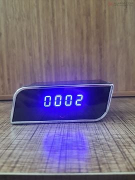 Dijital Masa Saati - Gizli Kamera
